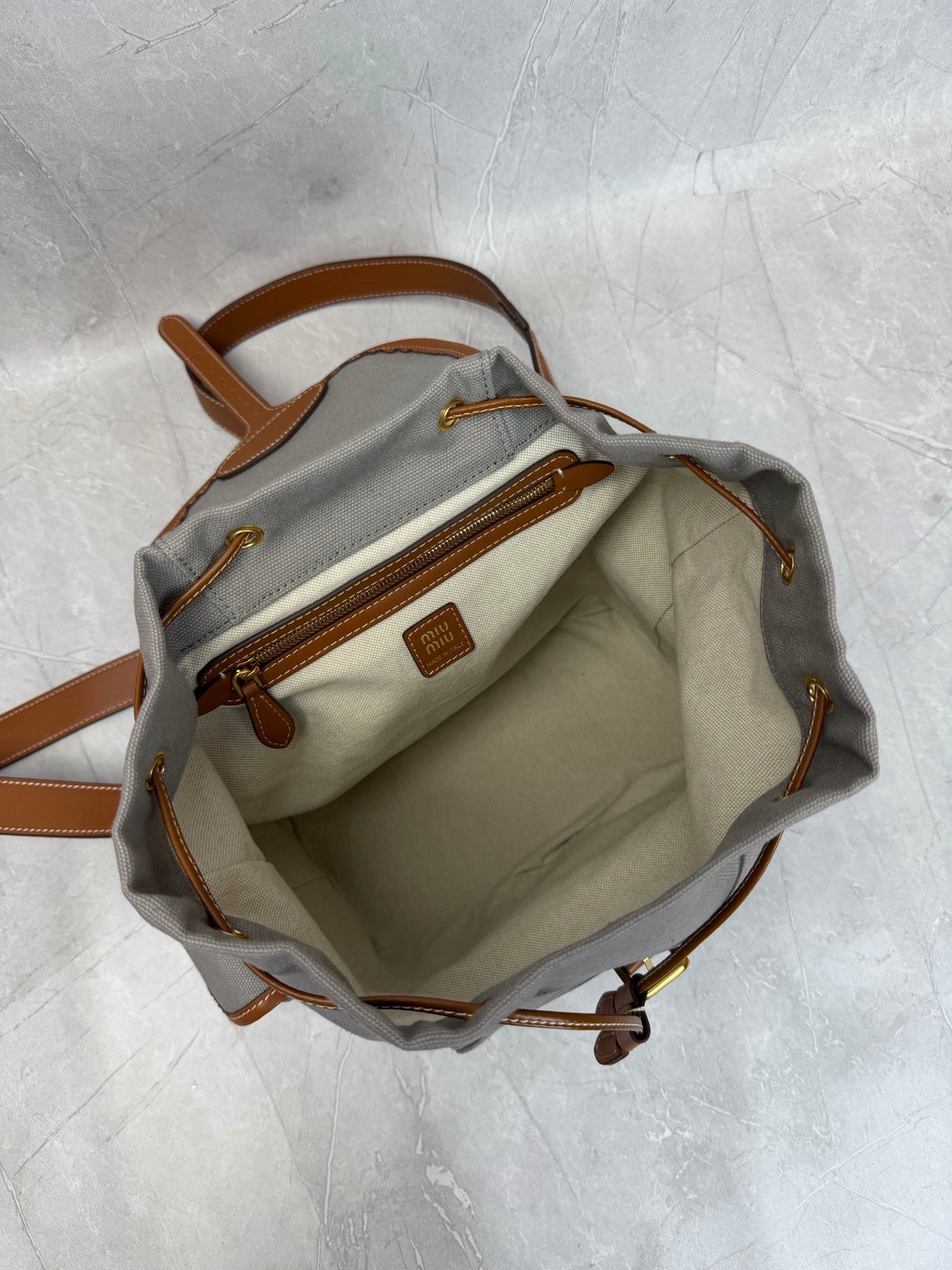 Structured Shoulder Bag - View 8