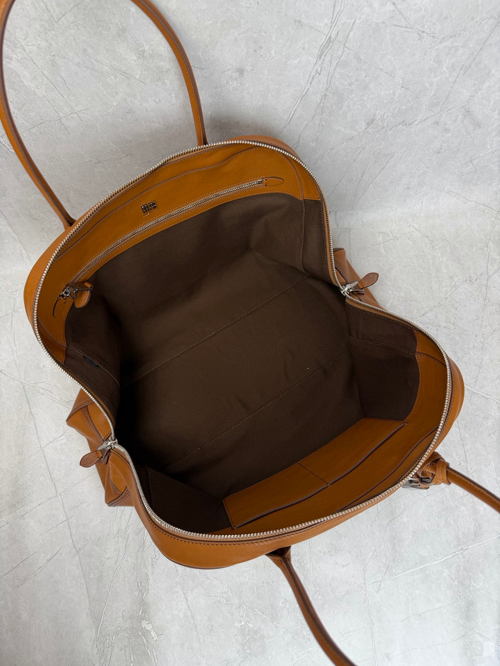 Vivant Large Shoulder Bag - View 8