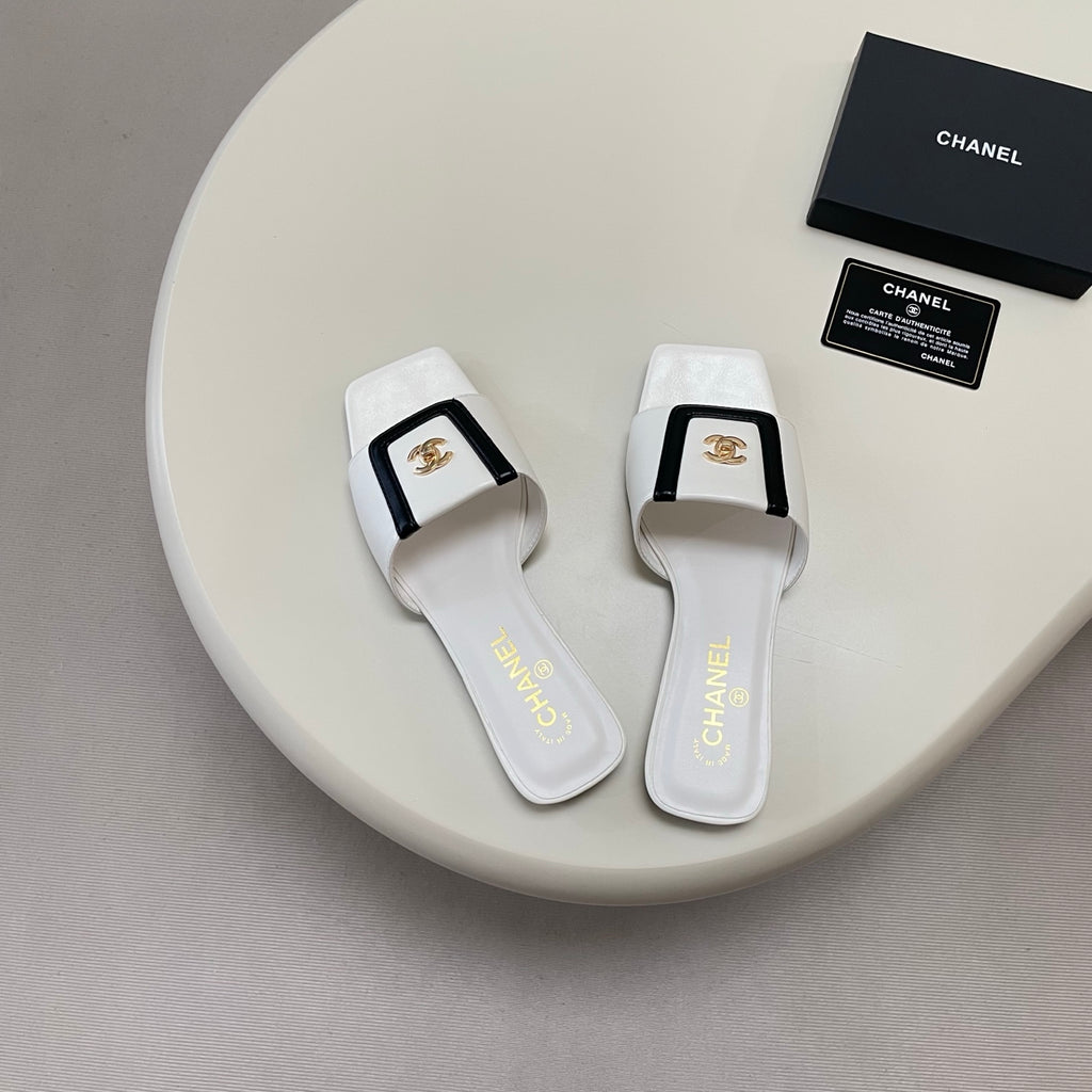 Square-Toe Turn-Lock Flat Slide Sandals - White And Black - View 5