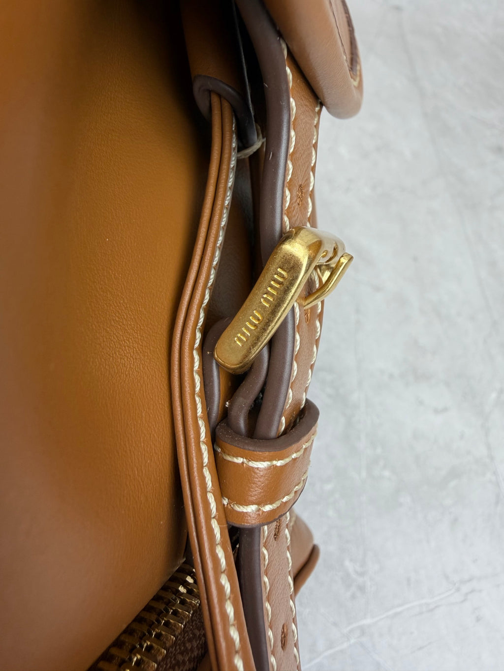 Structured Shoulder Bag - View 7