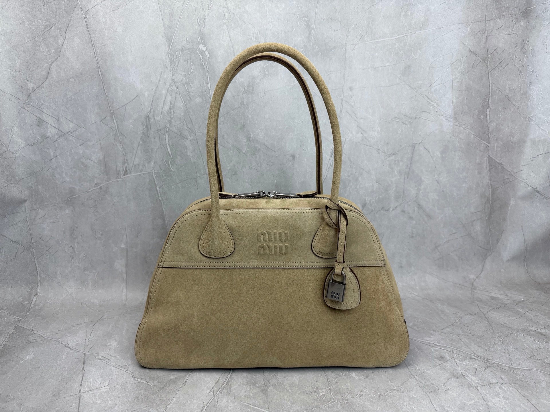 Vivant Medium Bowling Bag - View 1