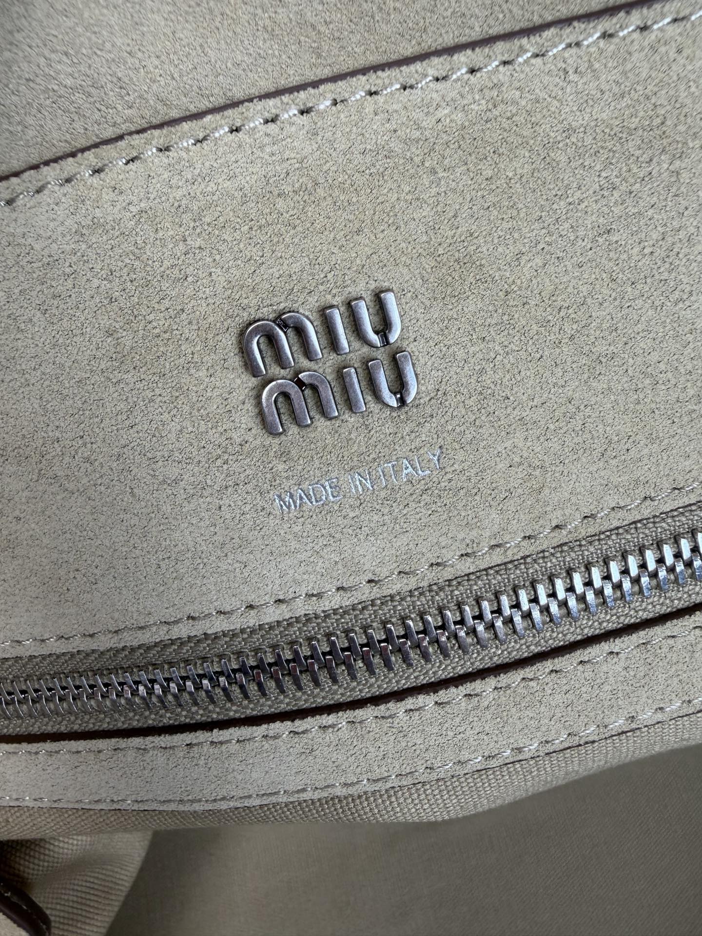 Vivant Medium Bowling Bag - View 9