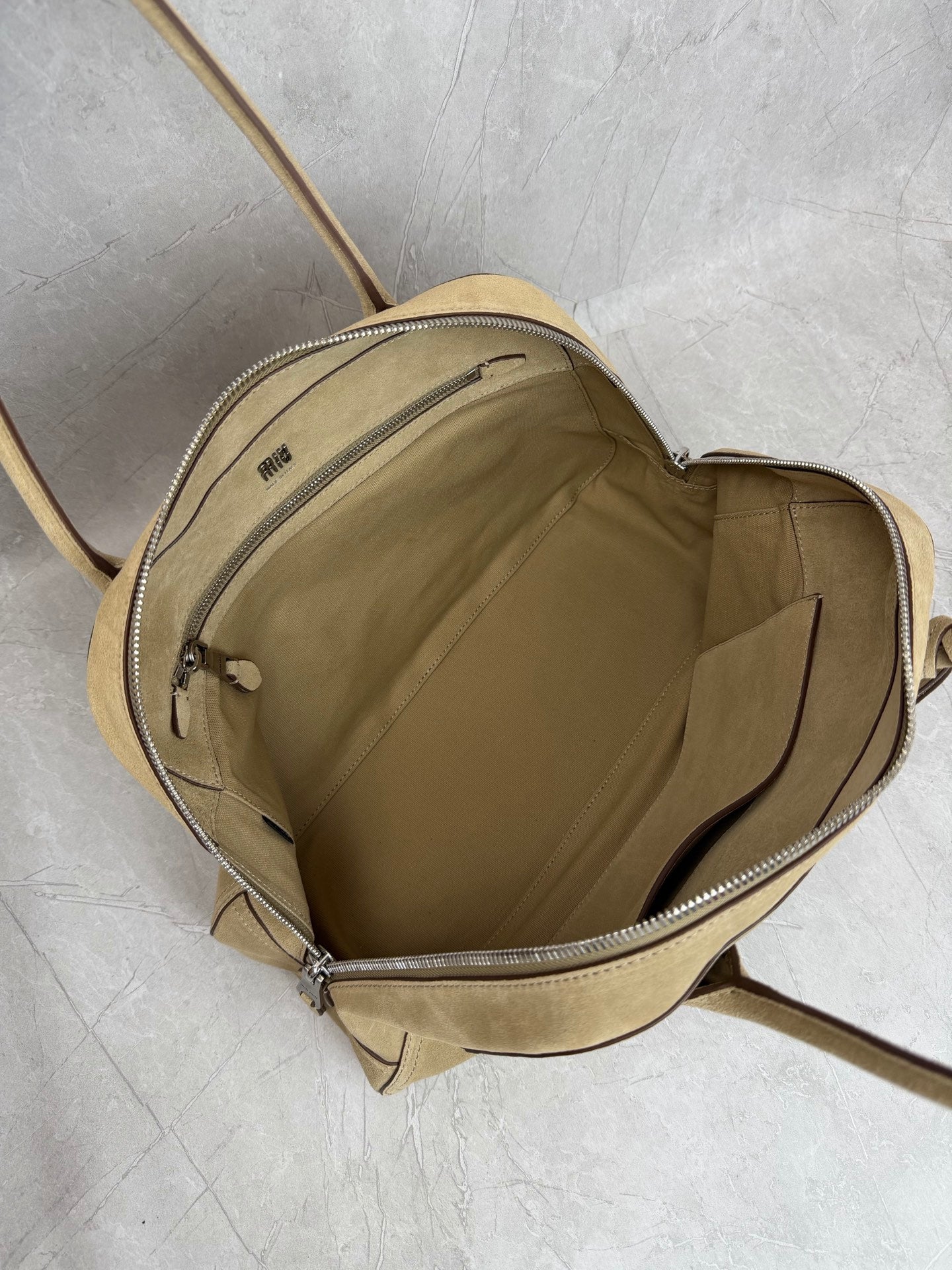 Vivant Medium Bowling Bag - View 8