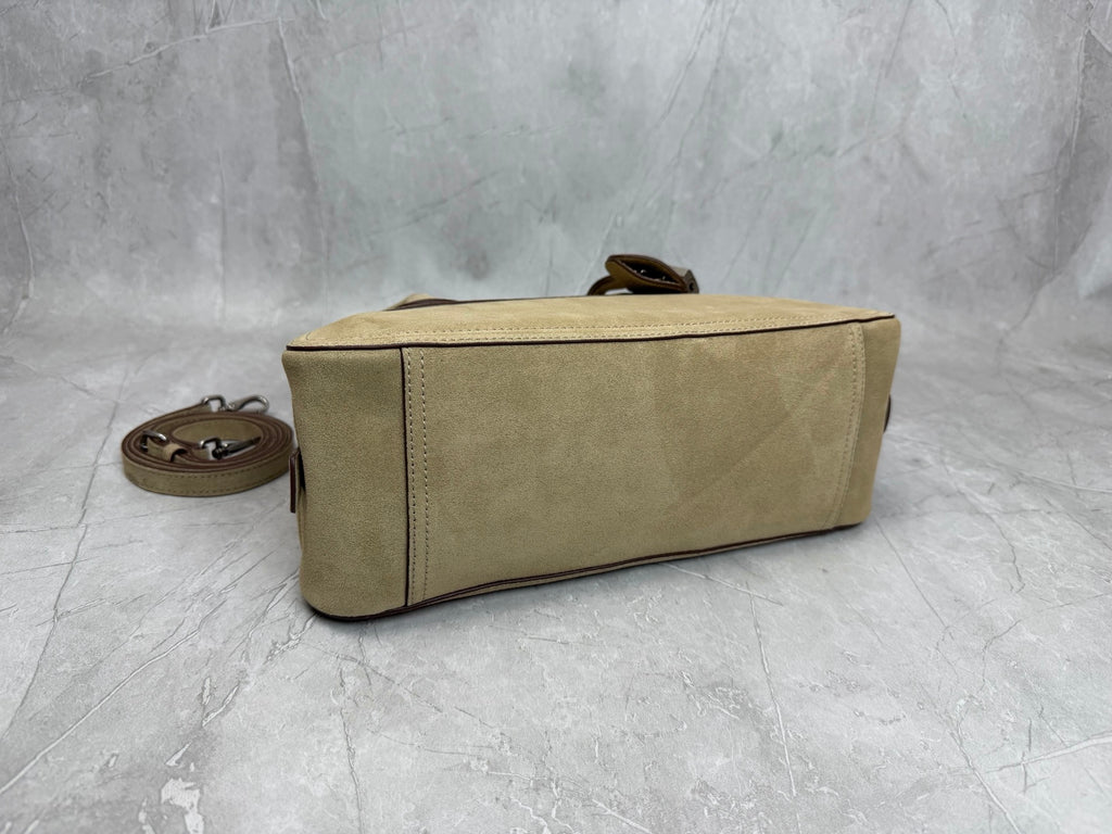 Vivant Mini Bowling Bag - View 4
