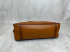 Vivant Medium Shoulder Bag - View 4