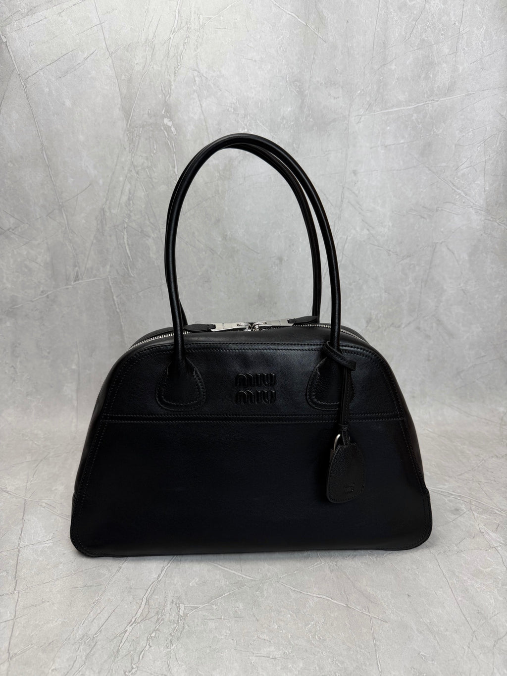 Vivant Medium Shoulder Bag - View 1
