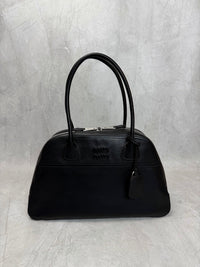 Vivant Medium Shoulder Bag