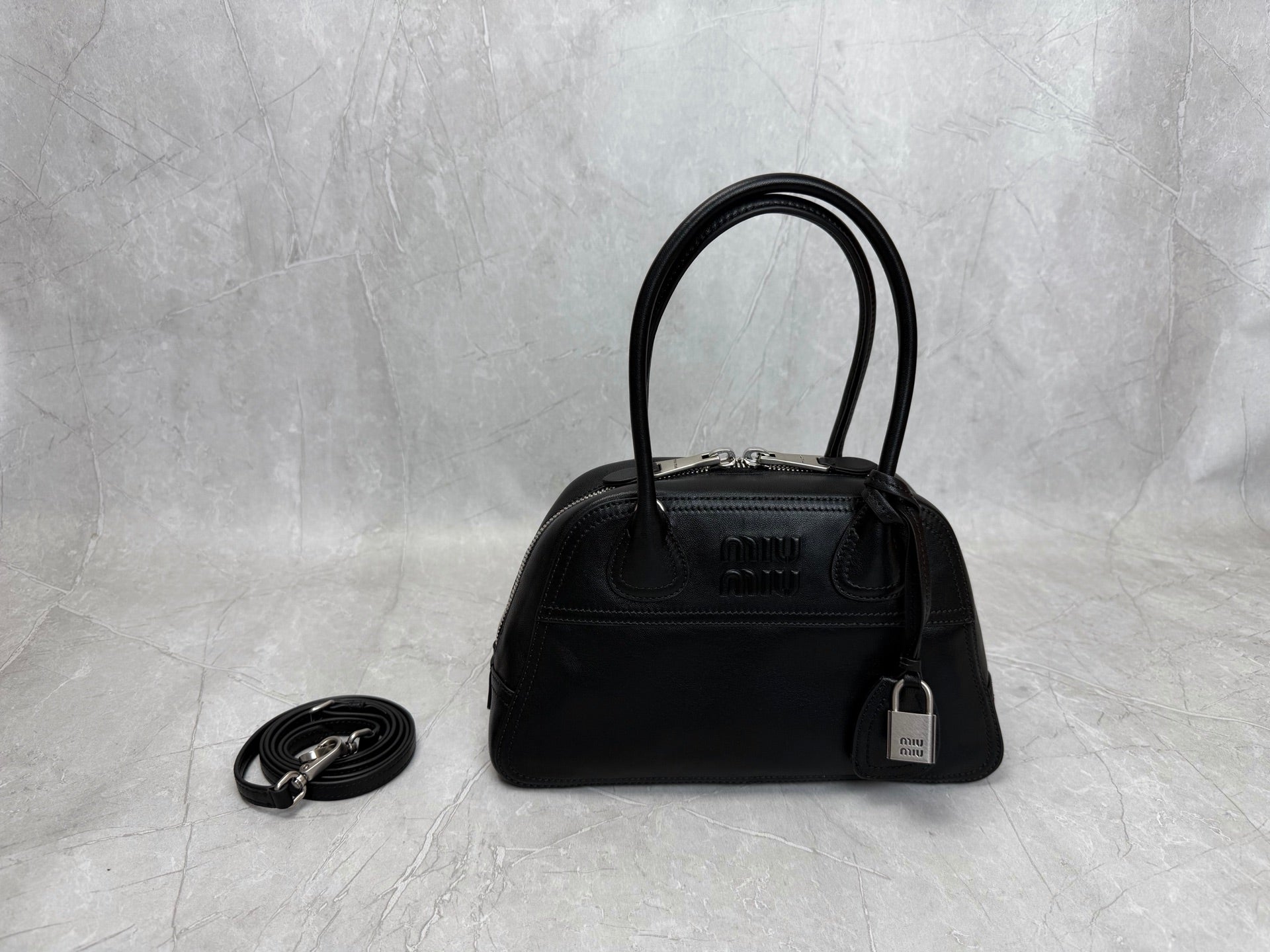 Vivant Bowling Bag - View 1