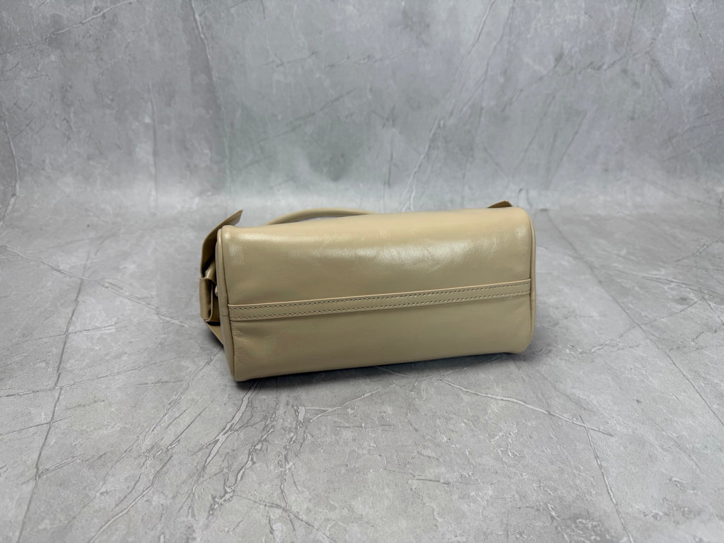 Vintage Shoulder Bag - View 4