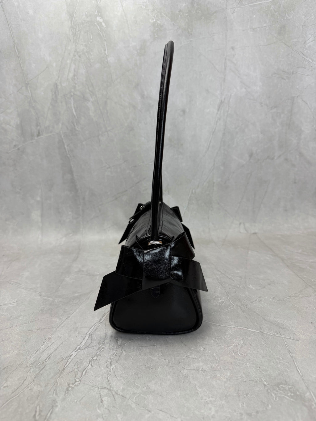 Vintage Shoulder Bag - View 3
