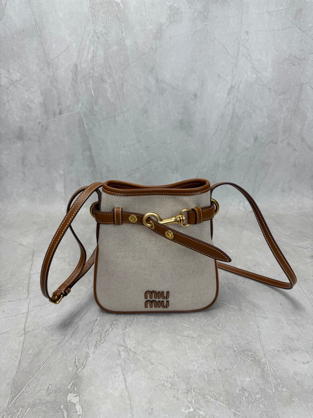 Aventure Mini Bucket Bag - View 1