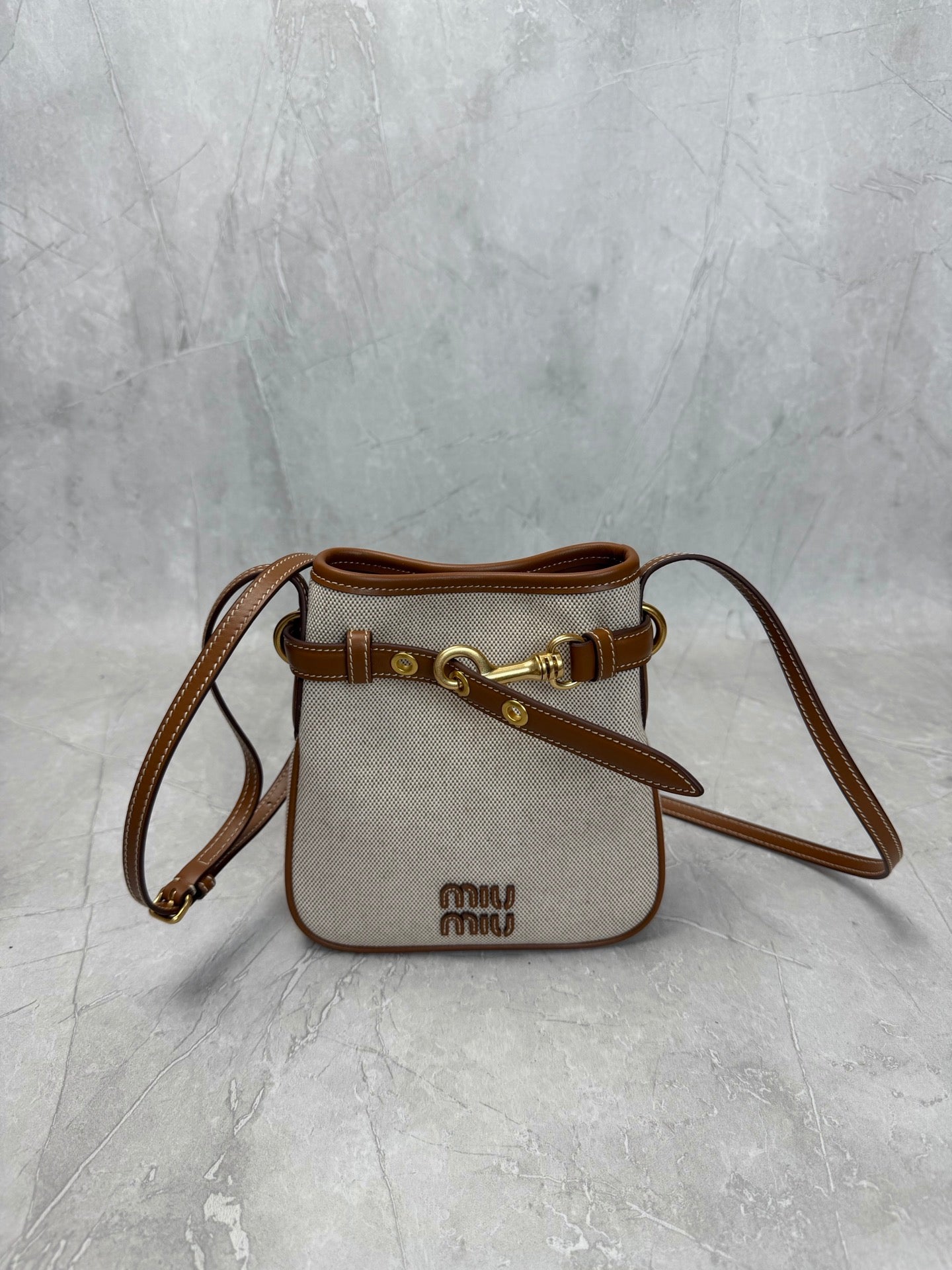 Aventure Mini Bucket Bag - View 1