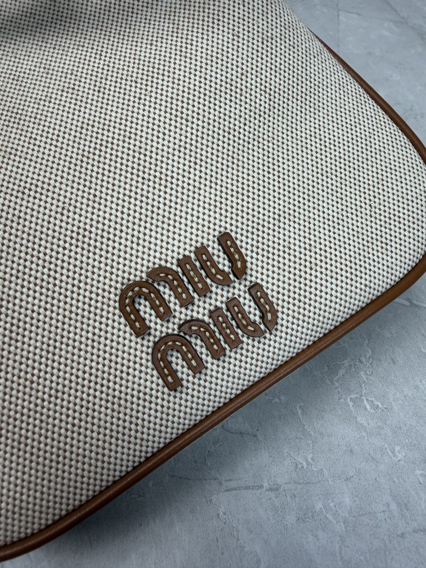 Aventure Mini Bucket Bag - View 4