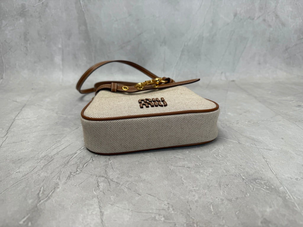 Aventure Mini Bucket Bag - View 7