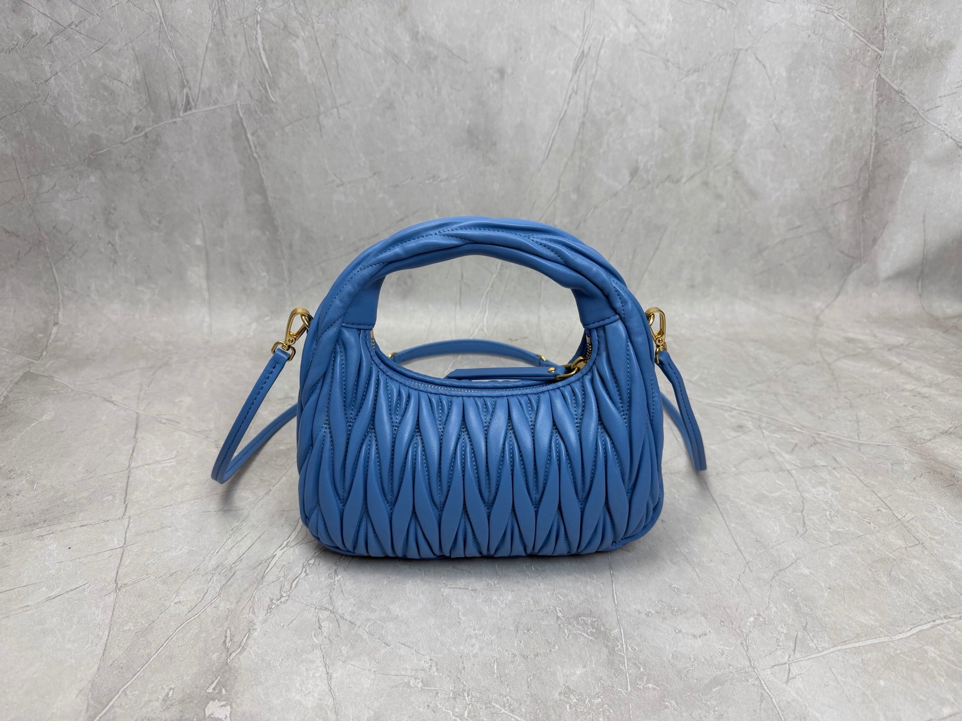 Matelassé Shoulder Bag - View 2