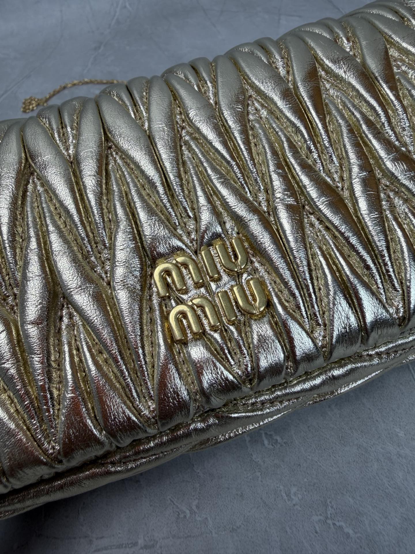 Matelassé Crossbody Bag - View 5
