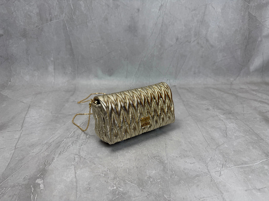Matelassé Crossbody Bag - View 3