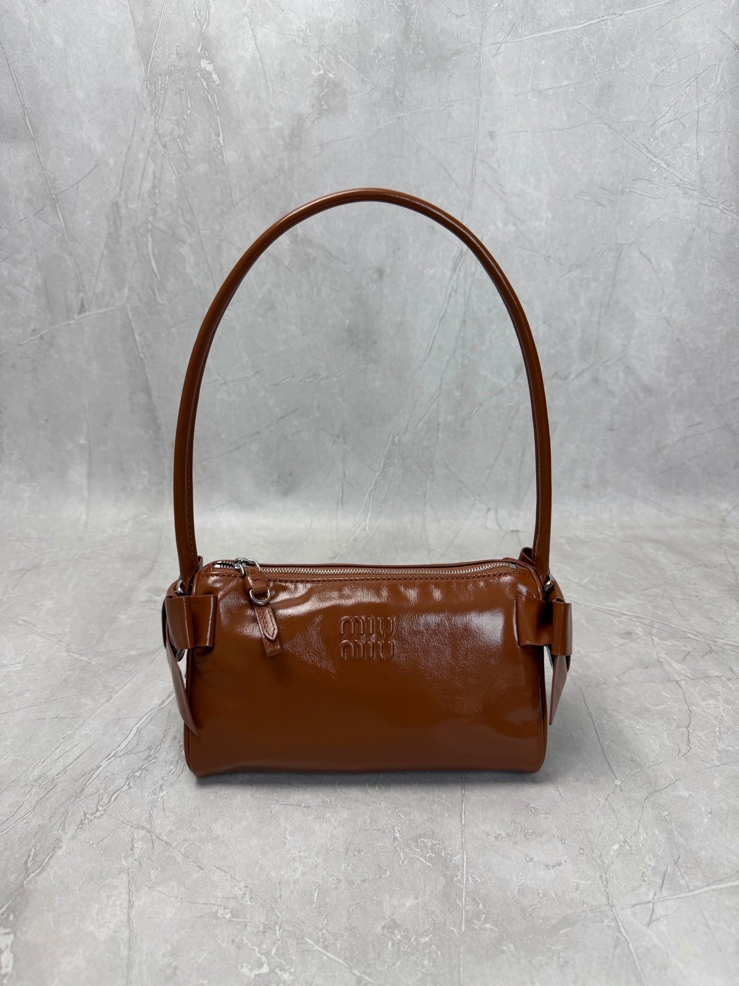 Vintage Shoulder Bag - View 1