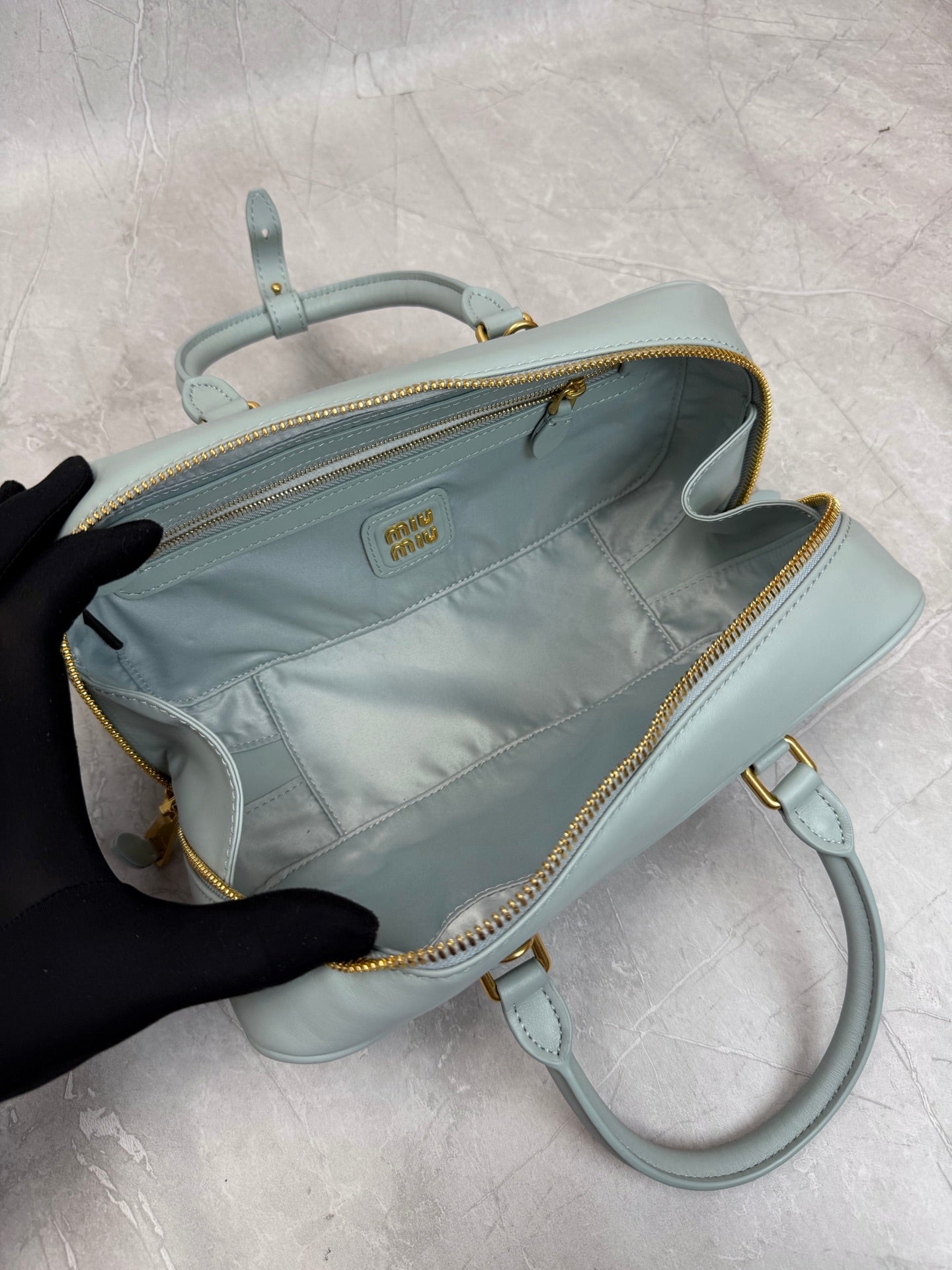 Matelassé Bowling Bag - View 8