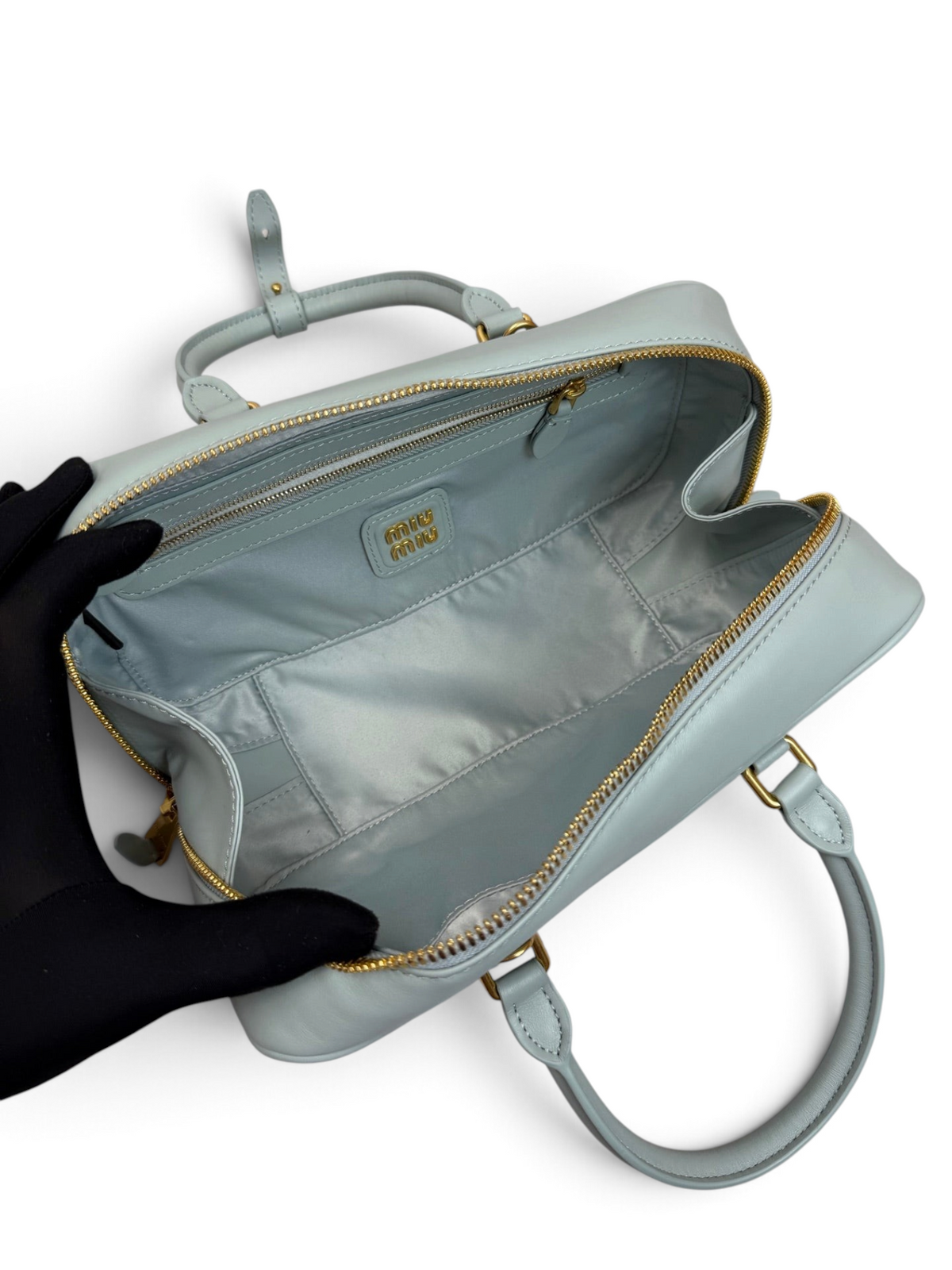 Matelassé Bowling Bag - View 8