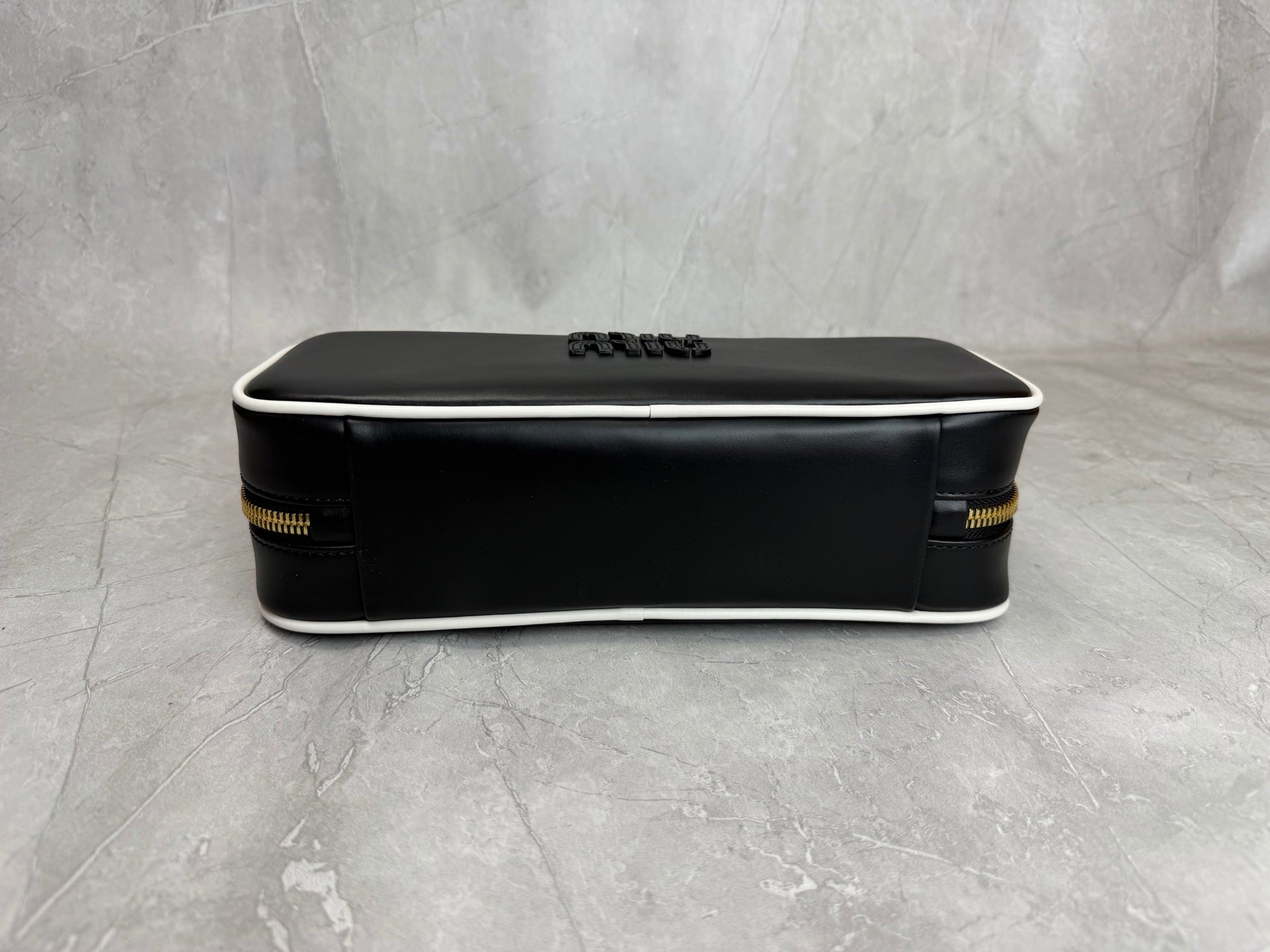 Beau Shoulder Bag - View 6