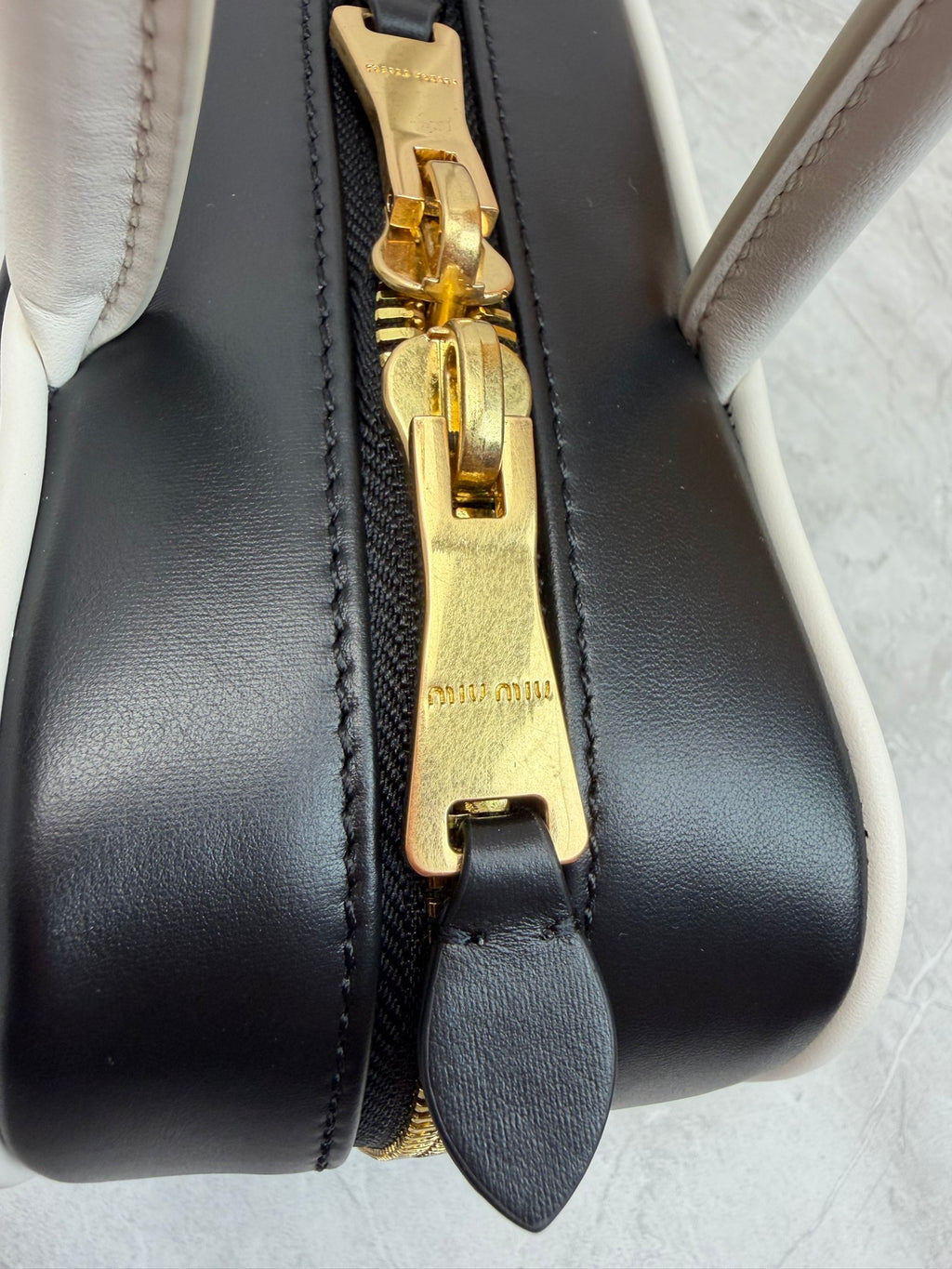 Beau Shoulder Bag - View 7