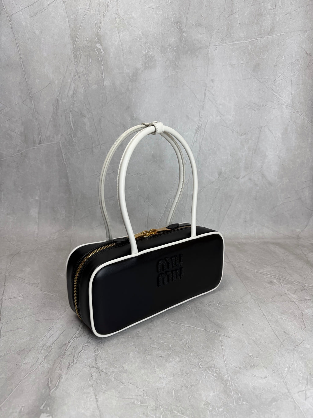 Beau Shoulder Bag - View 3