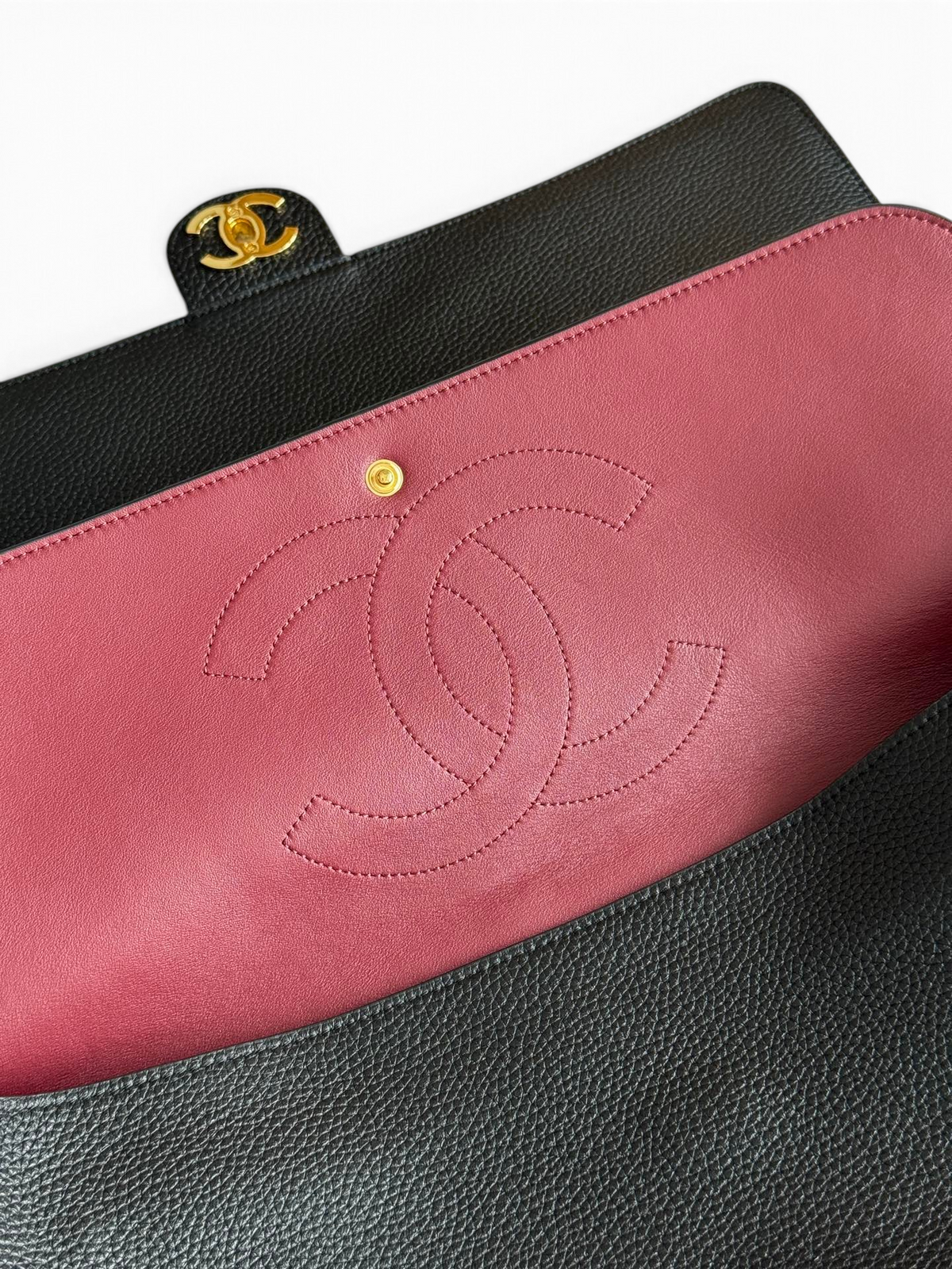 Chanel 26S CF Maxi Large Flap Bag in Black Grained Leather with Gold-Tone Hardware - Detail View 7
