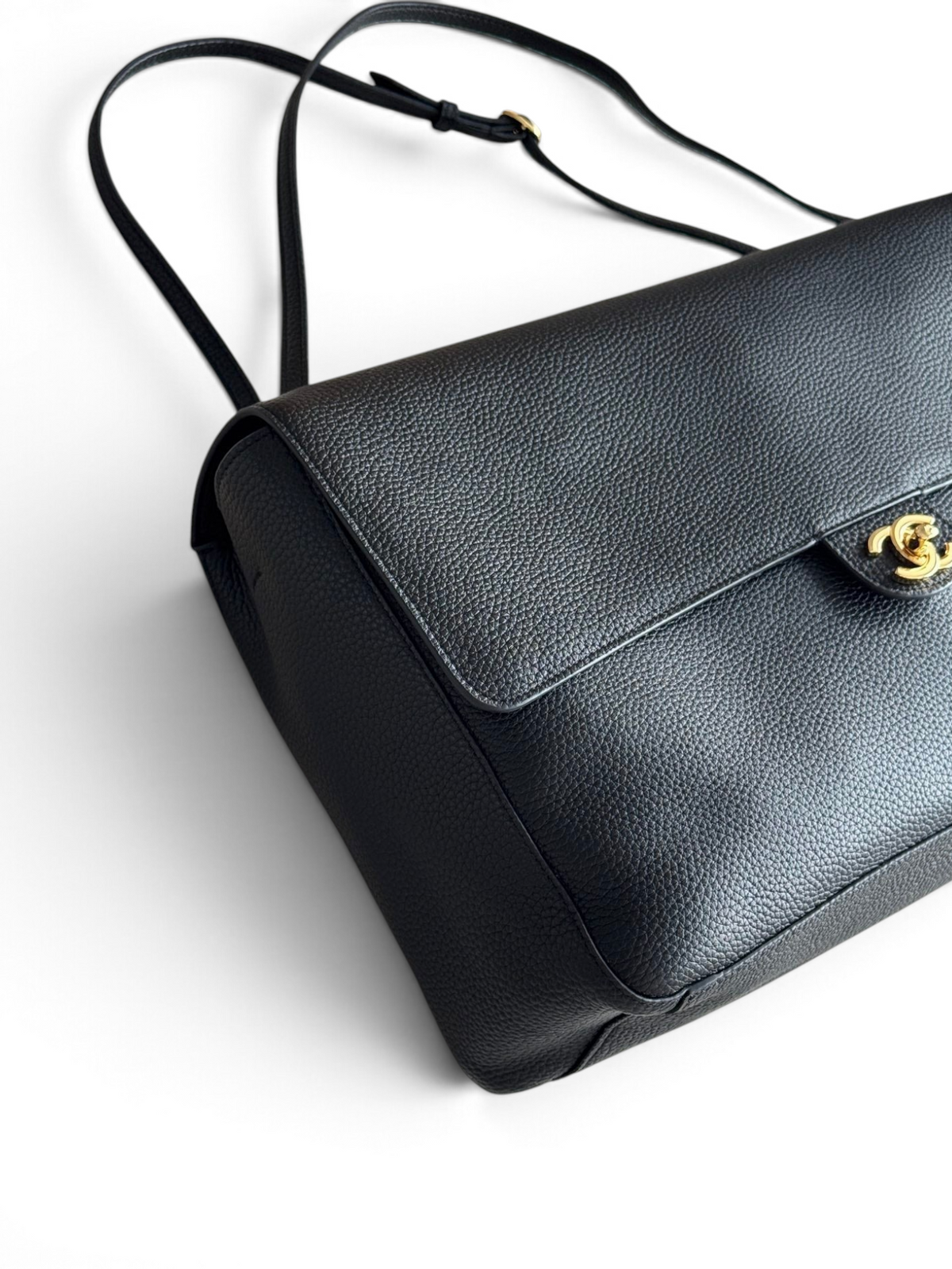 Chanel 26S CF Maxi Large Flap Bag in Black Grained Leather with Gold-Tone Hardware - Detail View 2