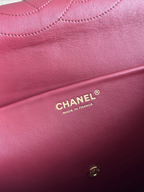 Chanel 26S CF Maxi Large Flap Bag in Black Grained Leather with Gold-Tone Hardware - Detail View 9