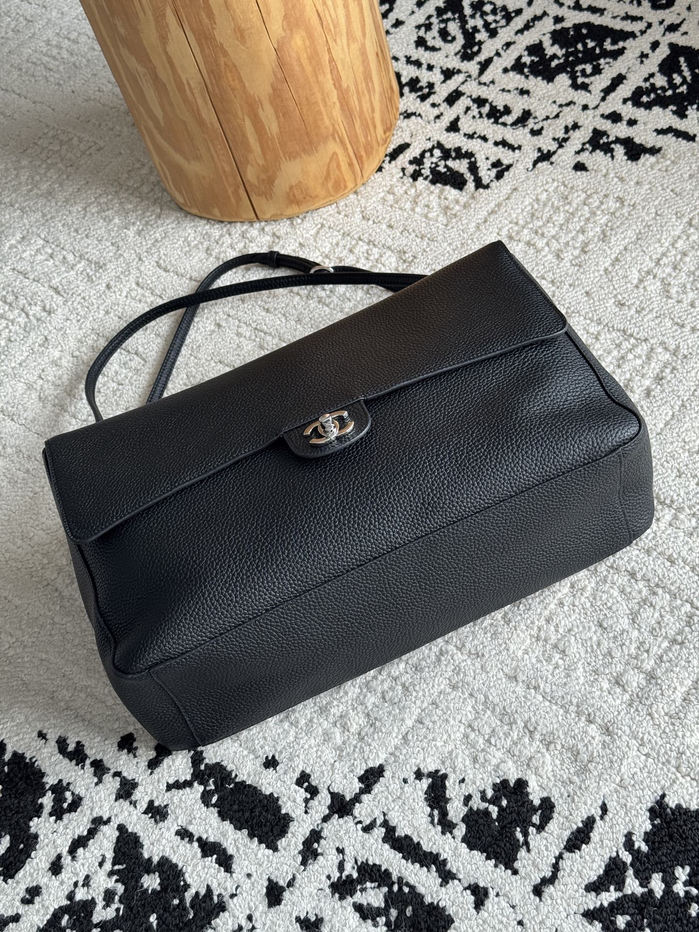 Chanel 26S CF Maxi Large Flap Bag in Black Grained Leather with Silver-Tone Hardware - Detail View 3