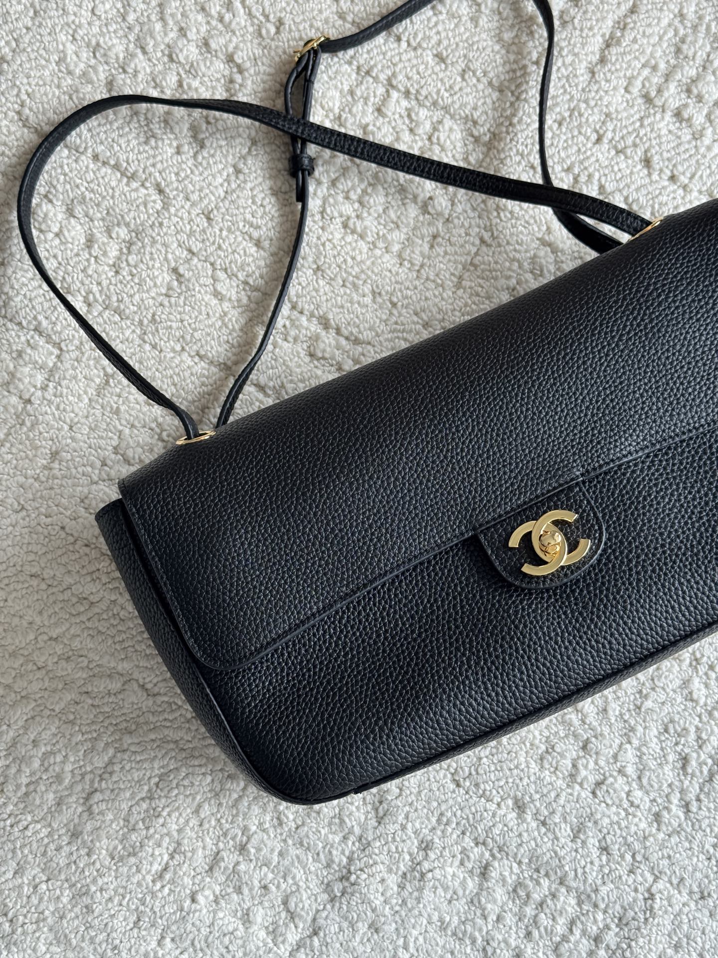 Chanel 26S CF Maxi Small Flap Bag in Black Grained Leather with Gold-Tone Hardware - Detail View 2