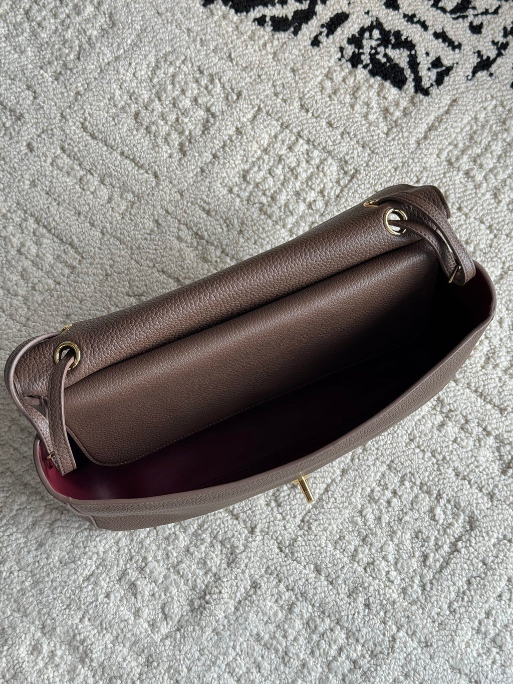 Chanel 26S CF Maxi Small Flap Bag in Taupe Grained Leather with Gold-Tone Hardware - Detail View 7