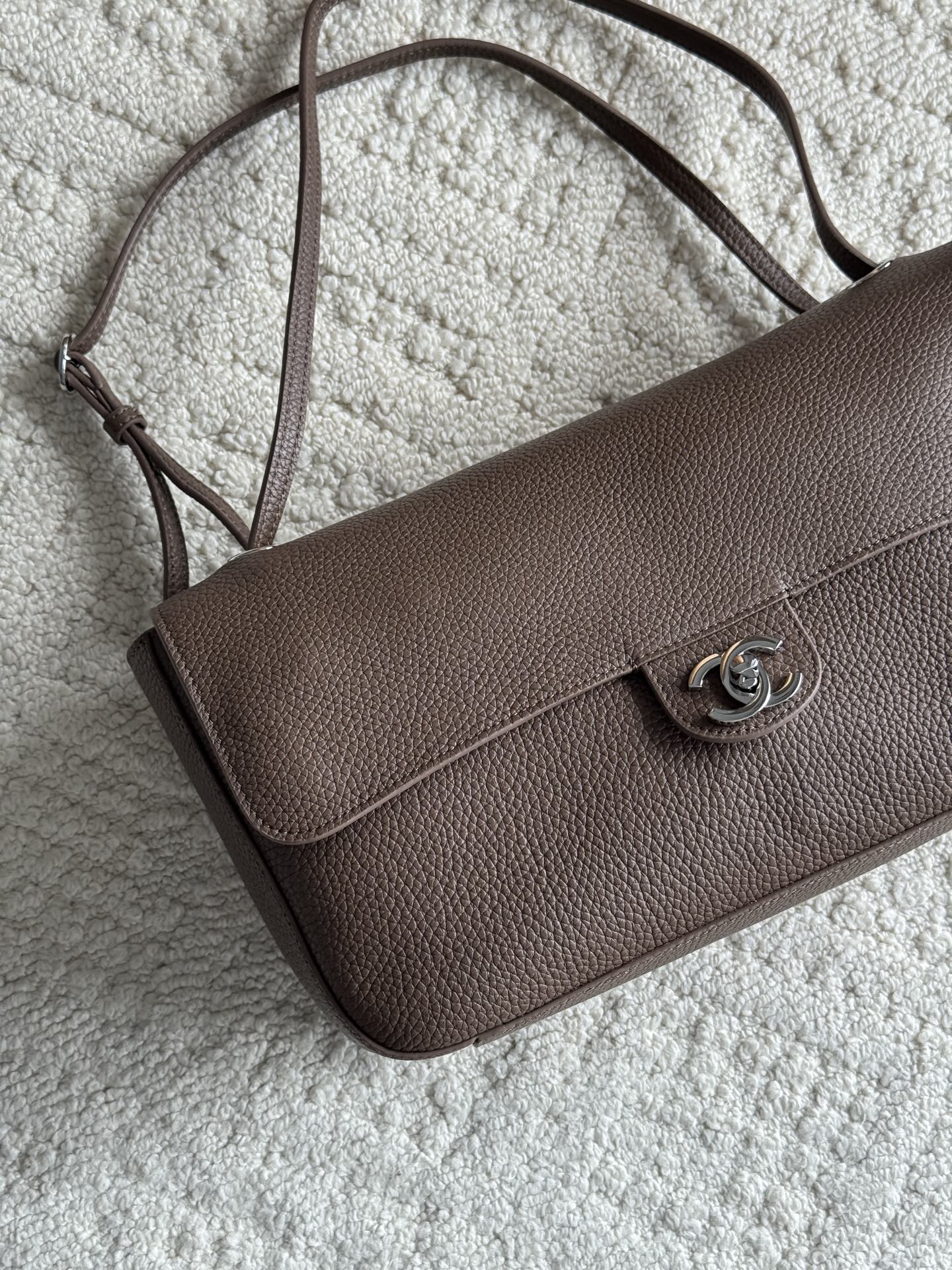 Chanel 26S CF Maxi Small Flap Bag in Taupe Grained Leather with Silver-Tone Hardware - Detail View 2