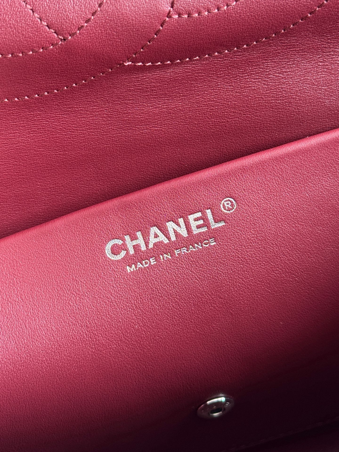 Chanel 26S CF Maxi Small Flap Bag in Taupe Grained Leather with Silver-Tone Hardware - Detail View 9