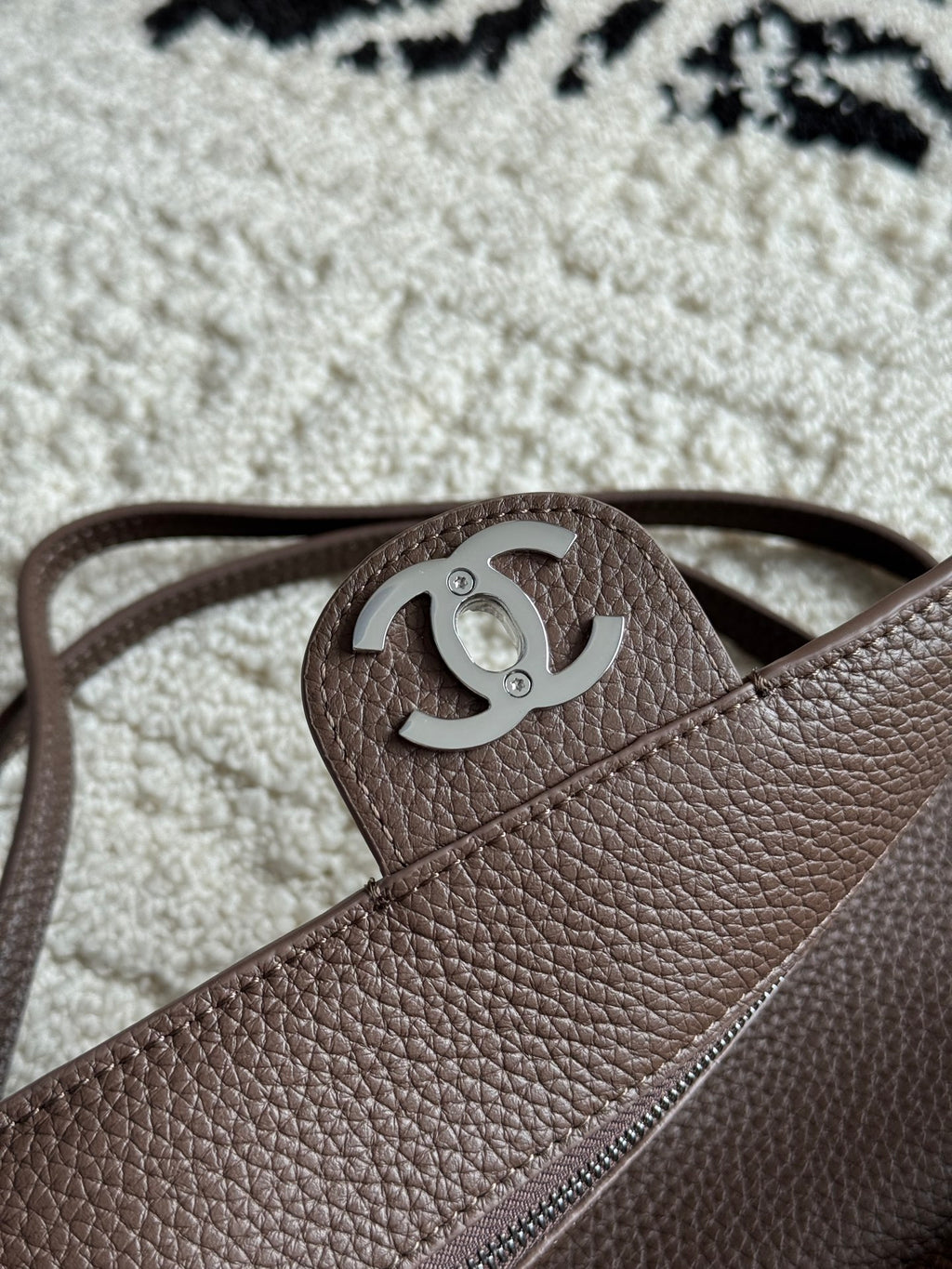 Chanel 26S CF Maxi Small Flap Bag in Taupe Grained Leather with Silver-Tone Hardware - Detail View 6