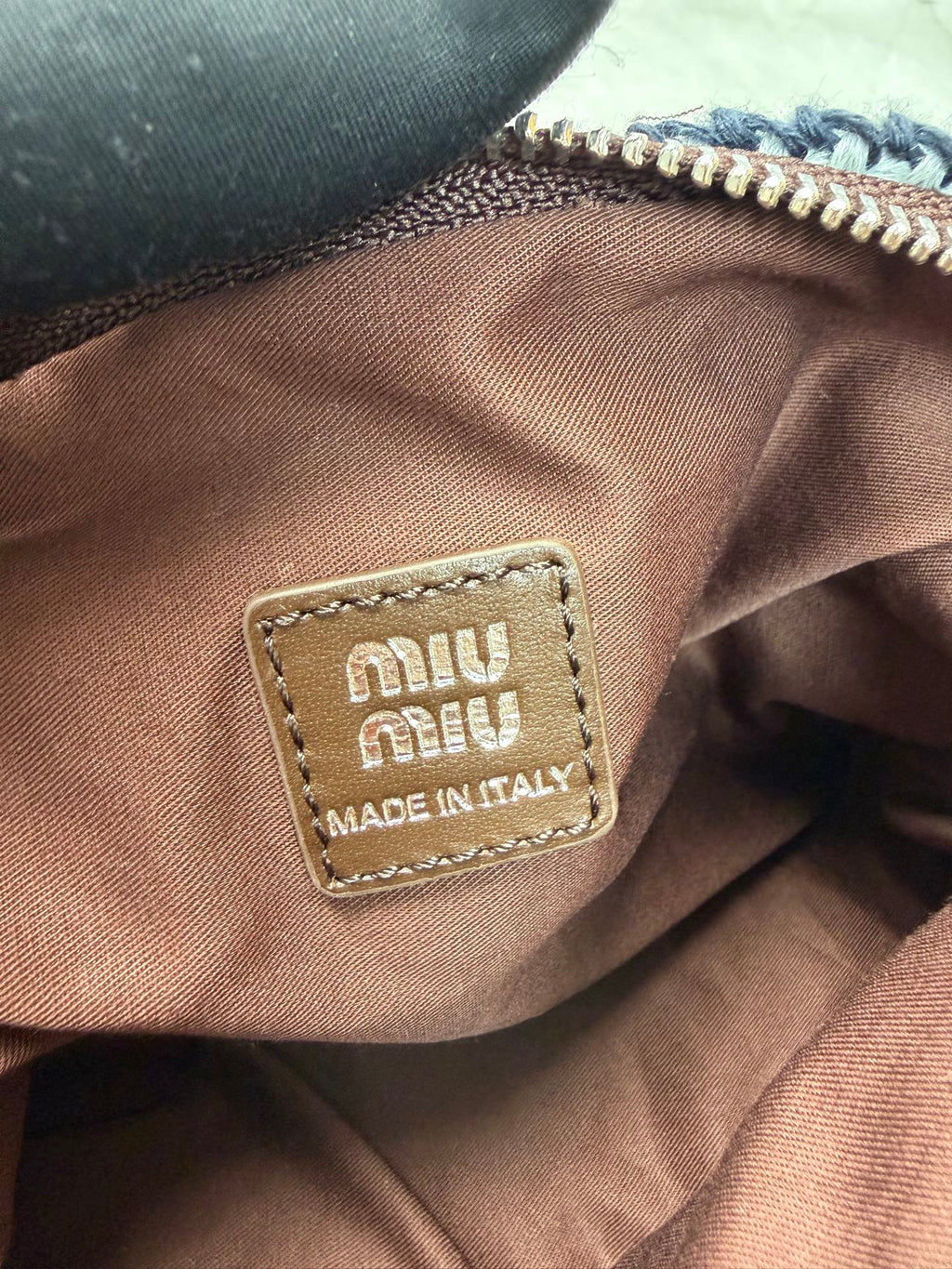 Woven Vanity Bag - View 9