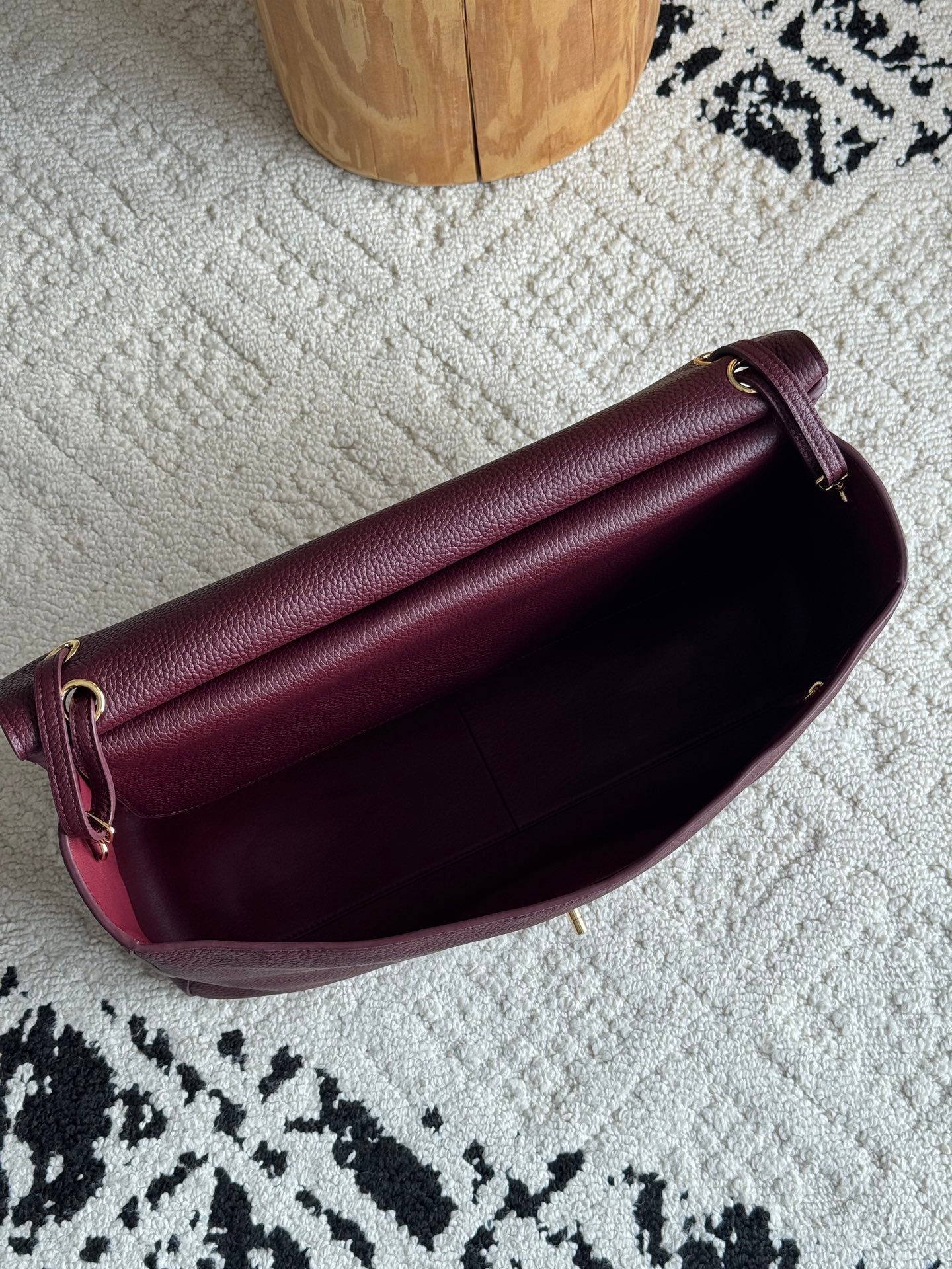 Chanel 26S CF Maxi Large Flap Bag in Burgundy Grained Leather with Gold-Tone Hardware - Detail View 7