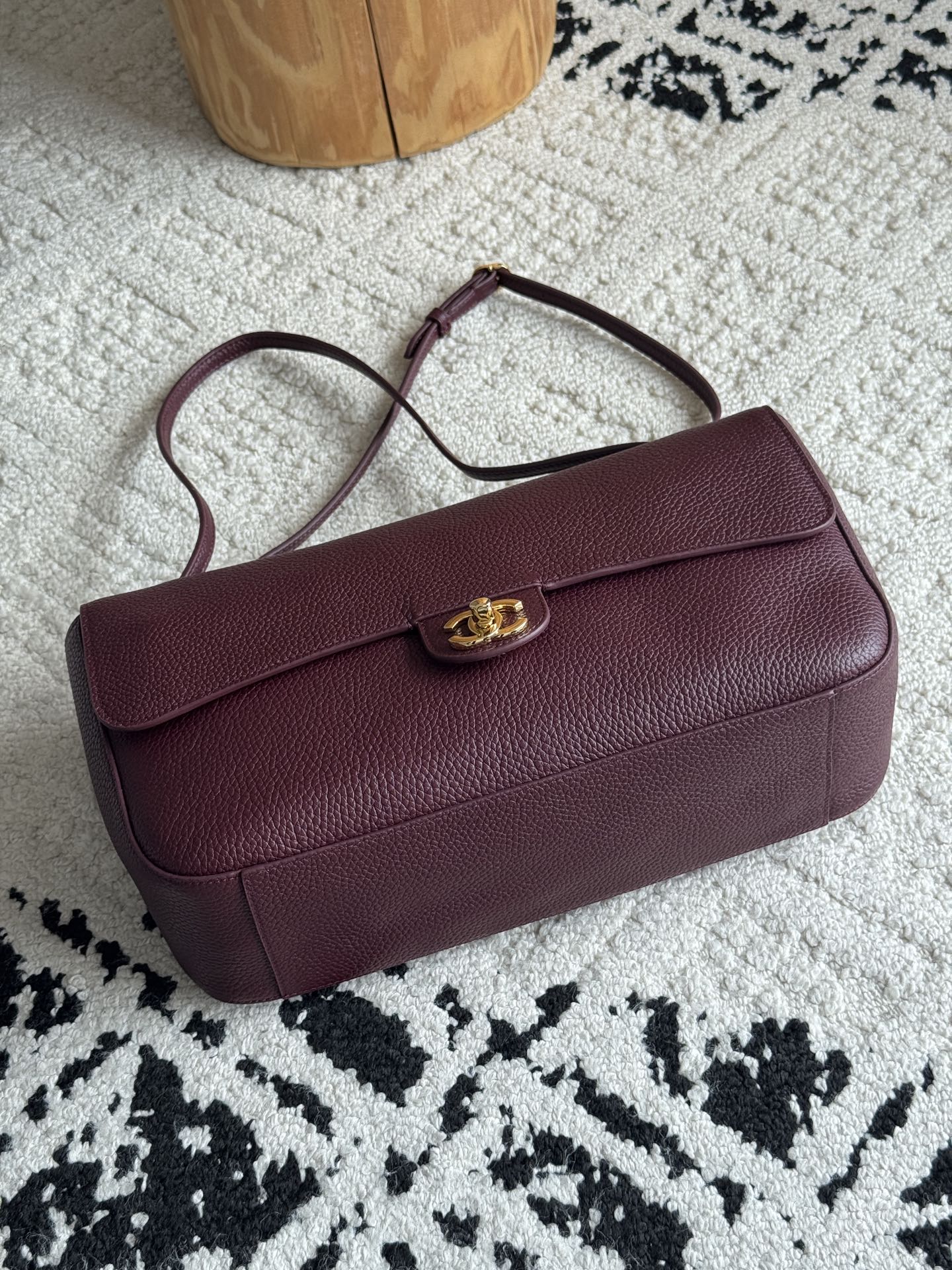 Chanel 26S CF Maxi Small Flap Bag in Burgundy Grained Leather with Gold-Tone Hardware - Detail View 3