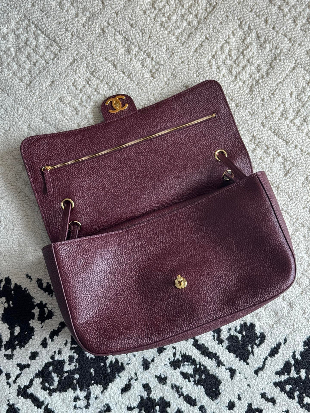 Chanel 26S CF Maxi Small Flap Bag in Burgundy Grained Leather with Gold-Tone Hardware - Detail View 5
