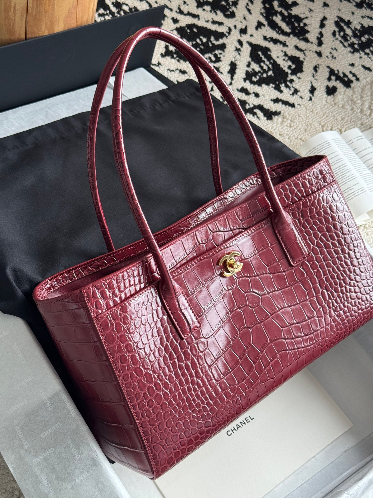 26S Cerf Tote Bag in Black Crocodile-Embossed Leather