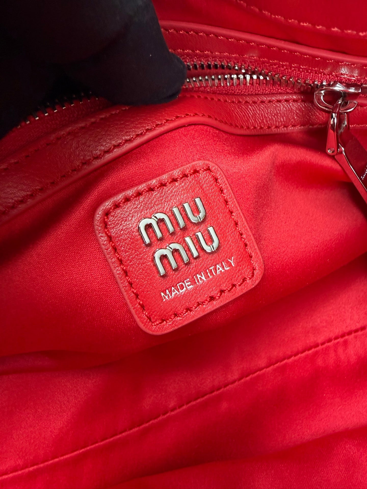 Soft Shoulder Bag - View 9
