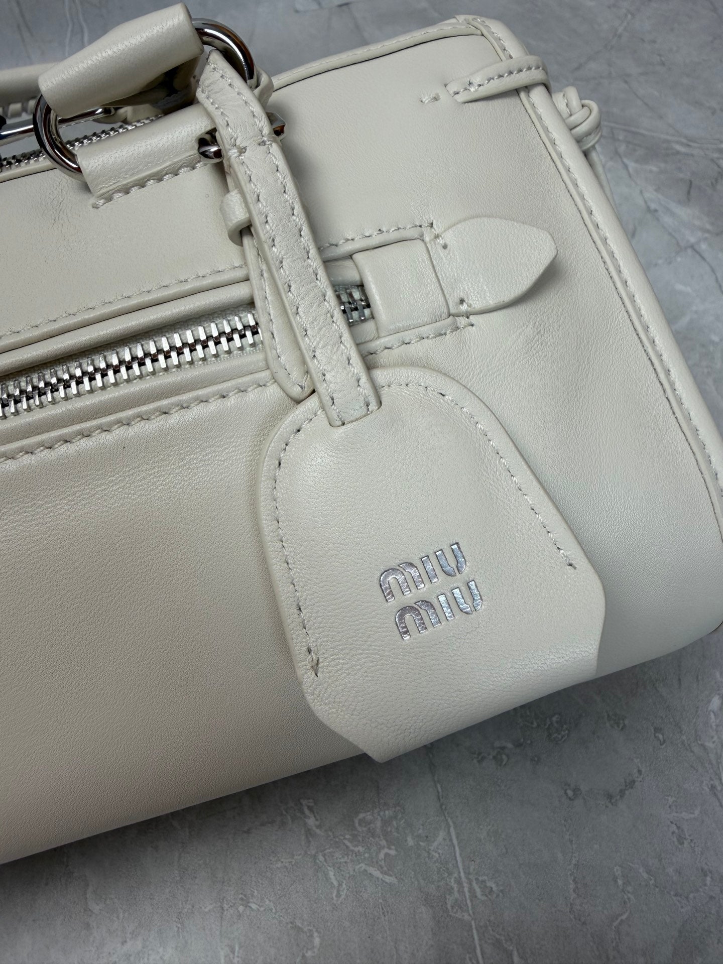 Soft Shoulder Bag - View 7