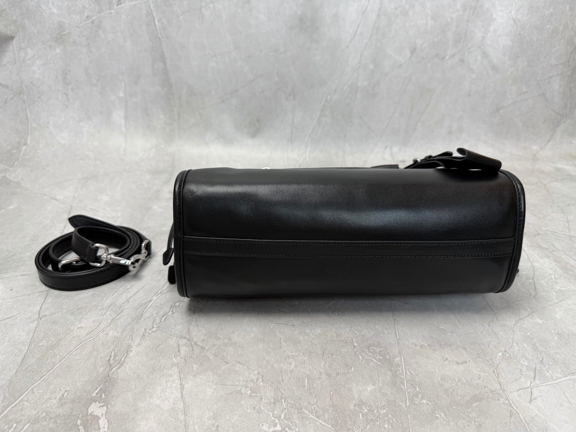 Soft Shoulder Bag - View 4