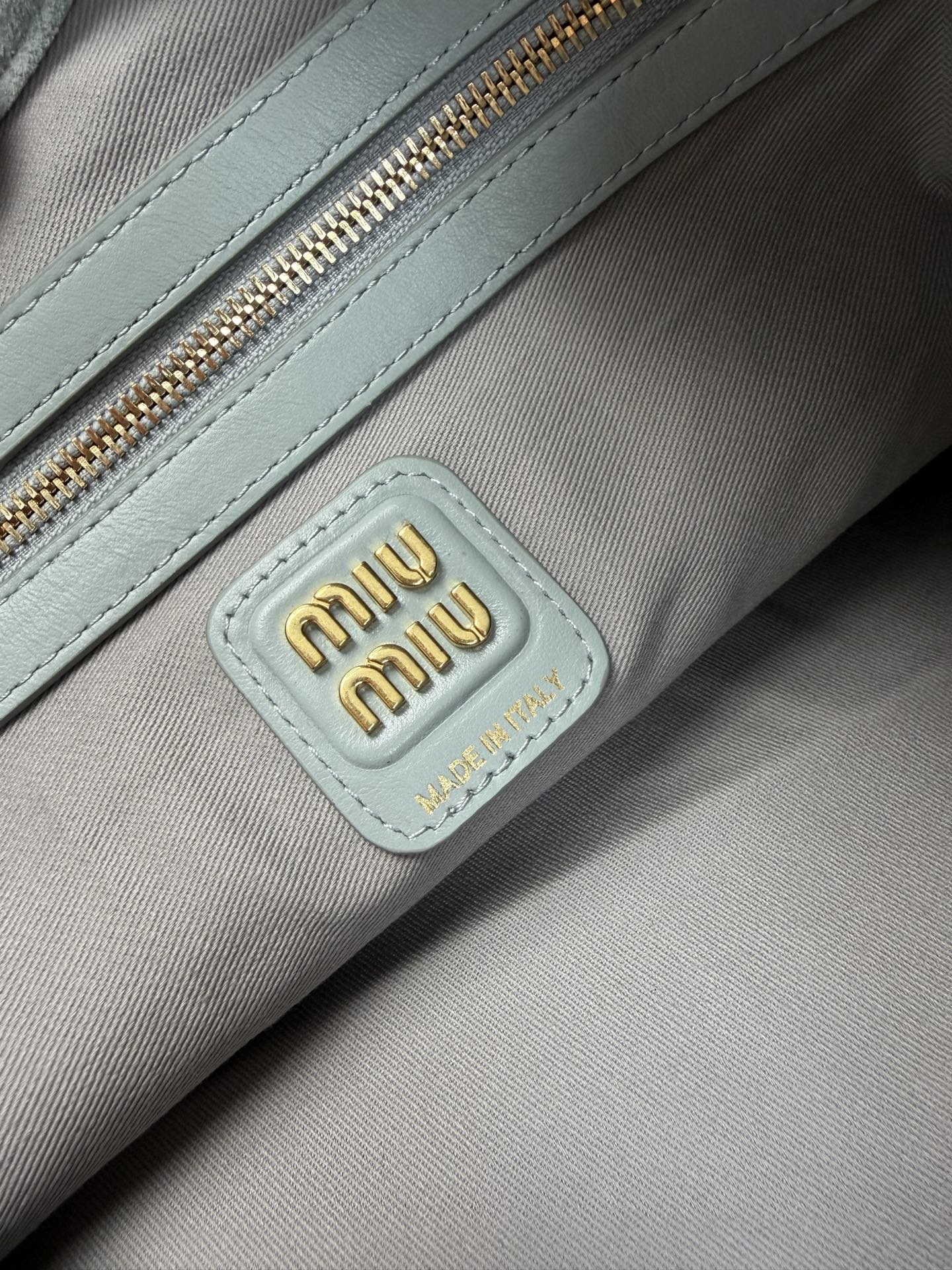 Vintage Hobo Bag - View 8