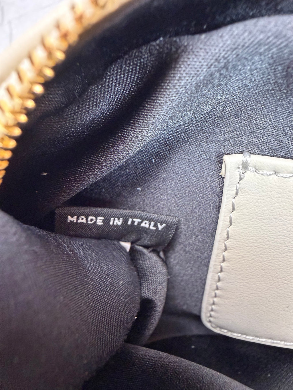 Structured Shoulder Bag - View 9