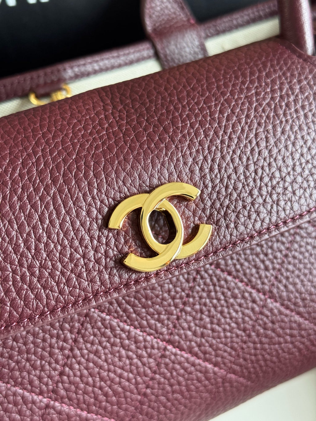 26S Small Shopping Bag in Dark Burgundy Grained Calfskin