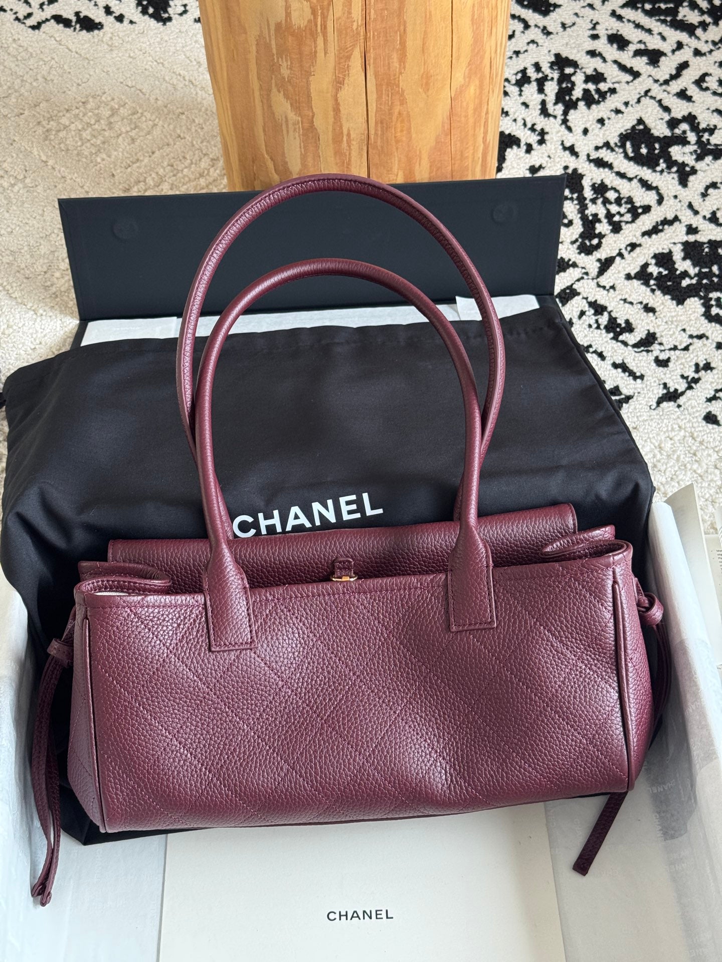 26S Small Shopping Bag in Dark Burgundy Grained Calfskin