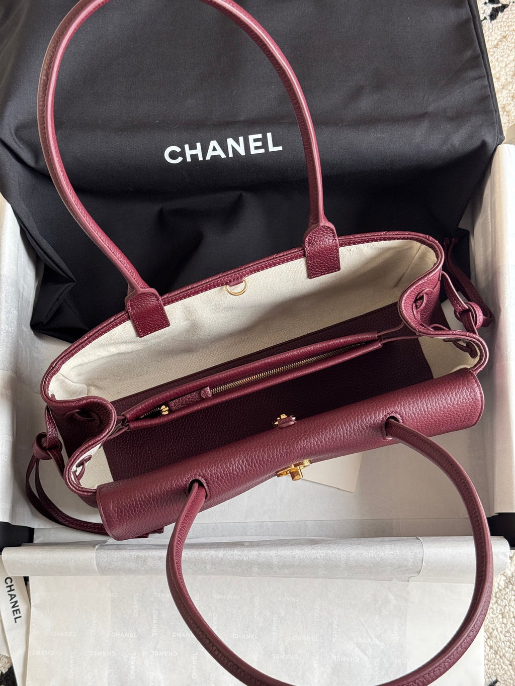 26S Small Shopping Bag in Dark Burgundy Grained Calfskin