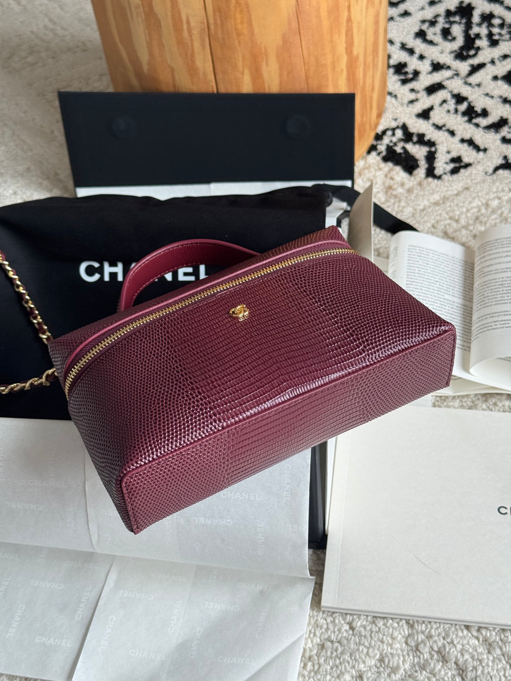 26A Small Vanity Case with Chain in Lizard-Embossed Calfskin Bag